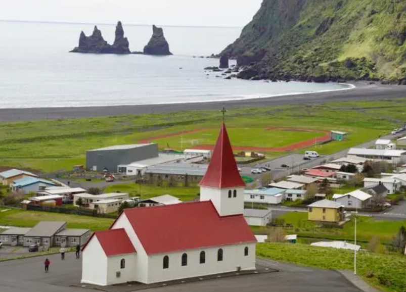 驻冰岛使馆将于6月15日正式启用中国签证在线办理