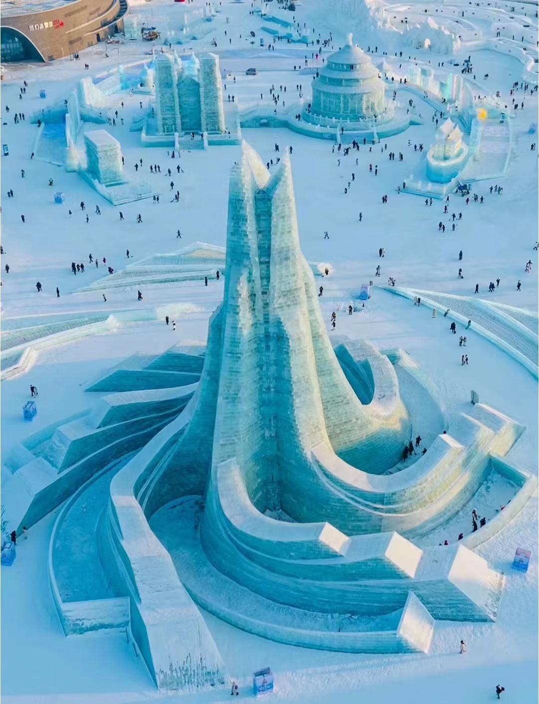 哈尔滨冰雪大世界游玩攻略
