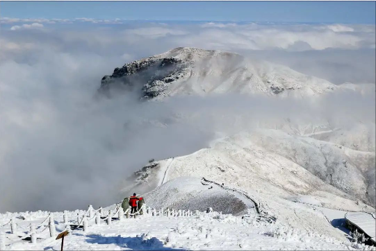 武功山预计这周末即将下雪